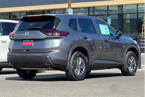 2026 Nissan Rogue S