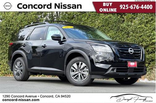 2025 Nissan Pathfinder SV FWD