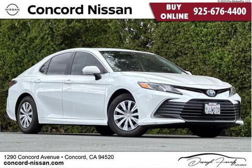 2024 Toyota Camry Hybrid LE