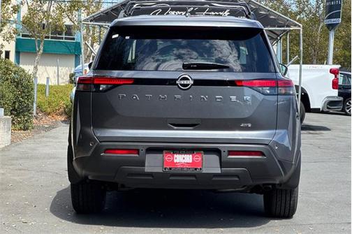 2025 Nissan Pathfinder SV 4WD