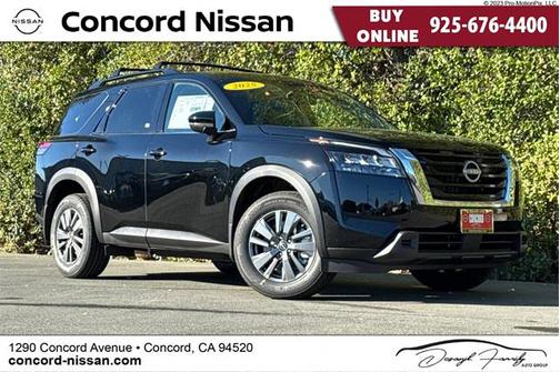 2025 Nissan Pathfinder SV 4WD