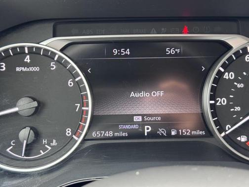 2023 Nissan Pathfinder SL FWD