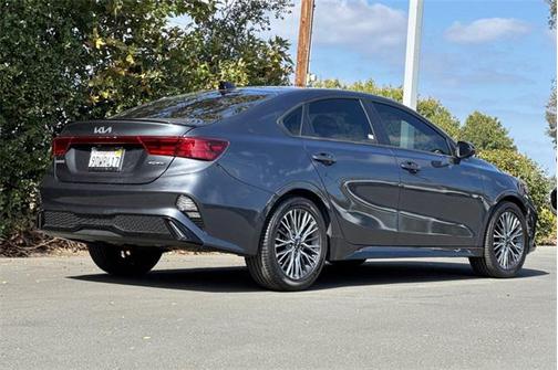 2023 Kia Forte GT-Line
