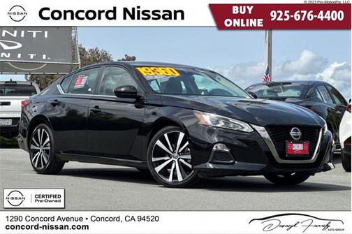 2022 Nissan Altima SR FWD