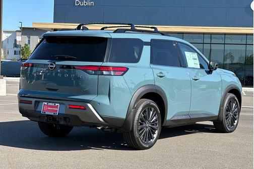 Baltic Teal 2026 Nissan Pathfinder SL