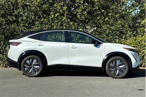 2024 Nissan ARIYA ENGAGE