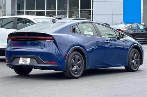 2023 Toyota Prius LE