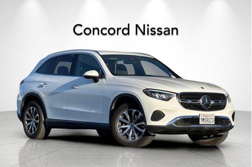 Polar White 2024 Mercedes-Benz GLC 300 Base