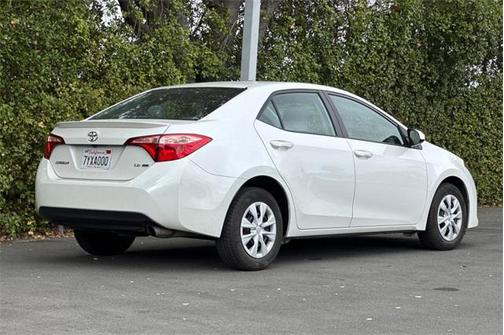 2017 Toyota Corolla LE ECO