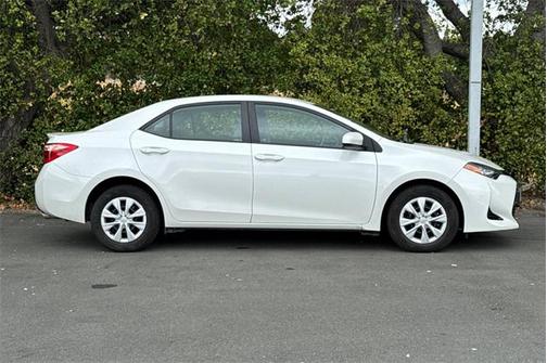 2017 Toyota Corolla LE ECO