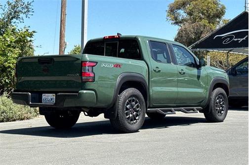 2022 Nissan Frontier PRO-4X