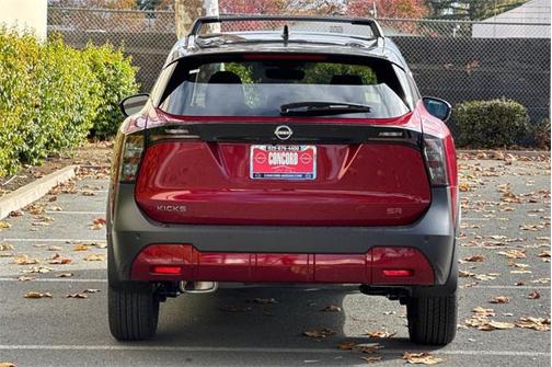 2026 Nissan Kicks SR