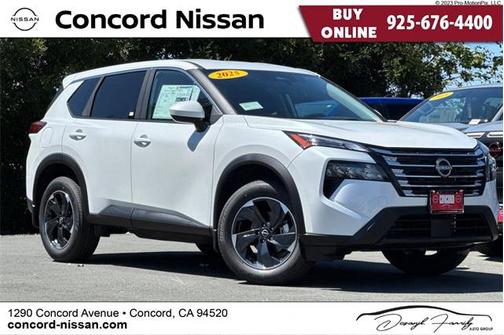 2025 Nissan Rogue SV
