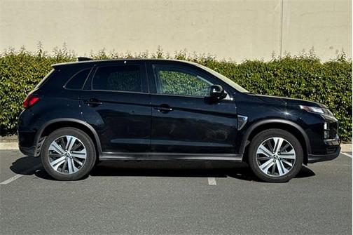 2024 Mitsubishi Outlander Sport SE