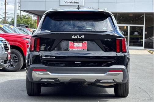 2024 Kia Sorento S