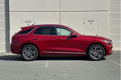 Mauna Red 2025 Genesis GV70 2.5T AWD