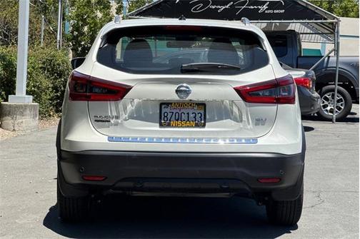 2021 Nissan Rogue Sport SV