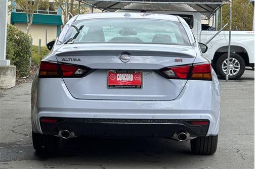 2025 Nissan Altima SR FWD