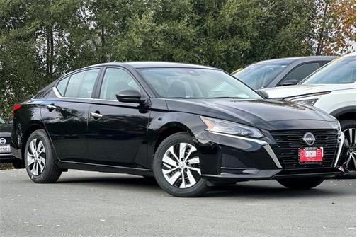 2025 Nissan Altima S FWD