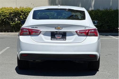 2022 Chevrolet Malibu FWD LT