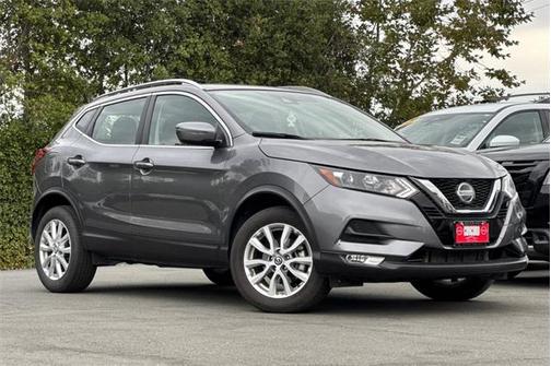 2022 Nissan Rogue Sport SV