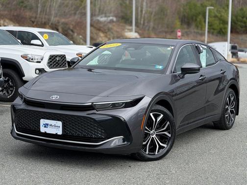 Magnetic Gray Metallic 2023 Toyota Crown XLE