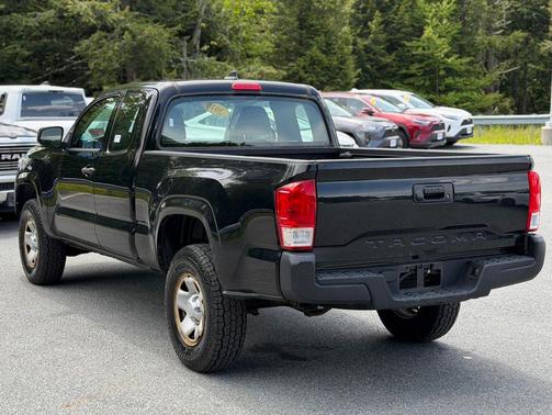 Black 2016 Toyota Tacoma SR