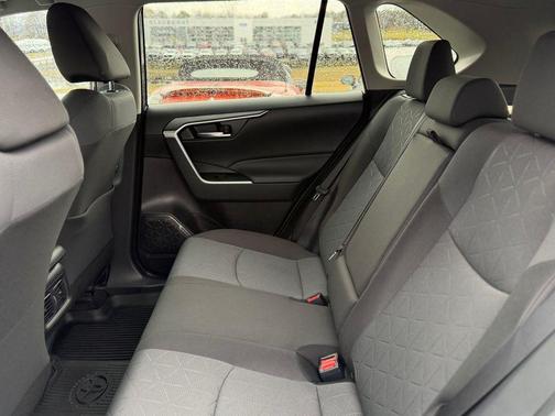 01g3 2024 Toyota RAV4 XLE