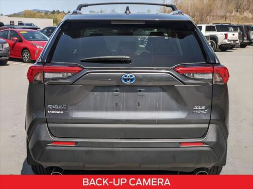2021 Toyota RAV4 Hybrid XLE