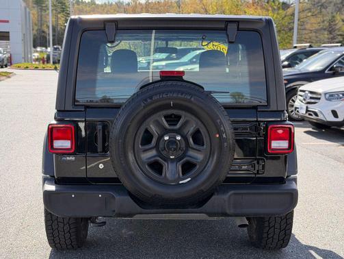 Black Clearcoat 2023 Jeep Wrangler Sport