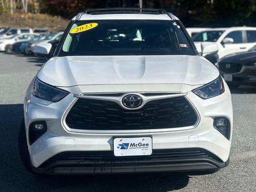 2023 Toyota Highlander XLE