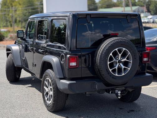 Black Clearcoat 2024 Jeep Wrangler Sport S
