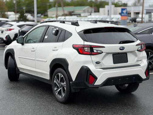 Crystal White Pearl 2024 Subaru Crosstrek Premium