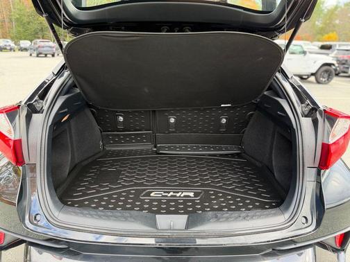 2019 Toyota C-HR LE