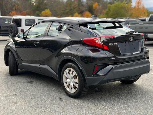2019 Toyota C-HR LE