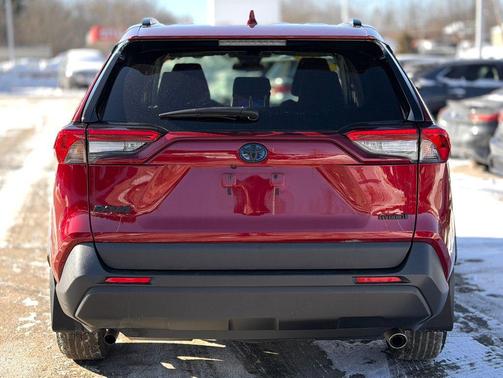 2023 Toyota RAV4 Hybrid LE