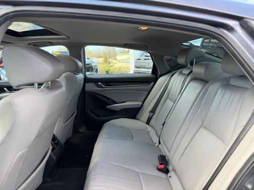 Modern Steel Metallic 2019 Honda Accord Touring 2.0T