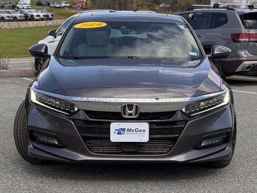 Modern Steel Metallic 2019 Honda Accord Touring 2.0T