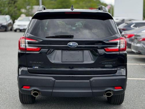 Crystal Black Silica 2023 Subaru Ascent Onyx Edition 7-Passenger
