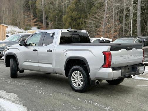 2022 Toyota Tundra SR5