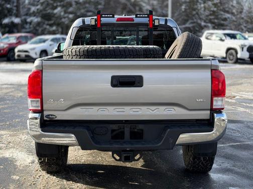 2016 Toyota Tacoma SR5