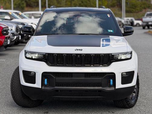 Bright White Clearcoat 2024 Jeep Grand Cherokee 4xe Trailhawk Carb State Pkg