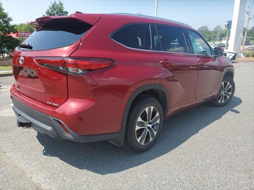 2020 Toyota Highlander XLE