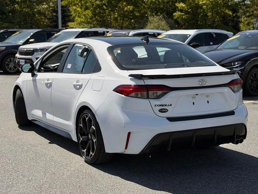 Ice Cap/Midnight Black Metallic 2025 Toyota Corolla FX