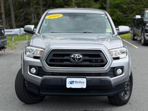 Cement 2021 Toyota Tacoma SR5