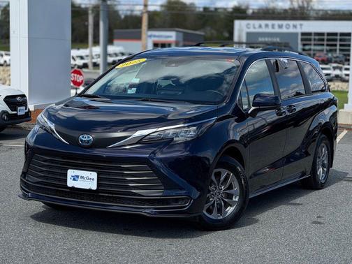 Blueprint 2025 Toyota Sienna LE