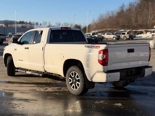 2019 Toyota Tundra SR5