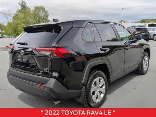 2022 Toyota RAV4 LE