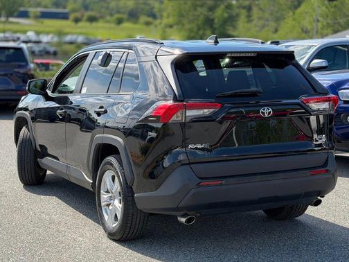Midnight Black Metallic 2021 Toyota RAV4 XLE