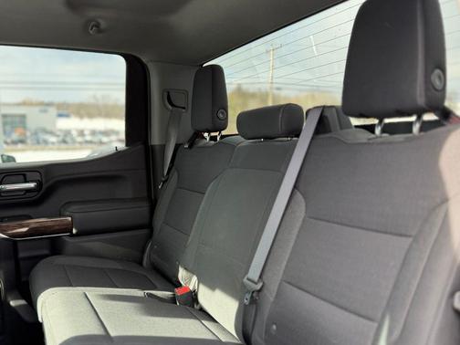 2020 GMC Sierra 1500 SLE